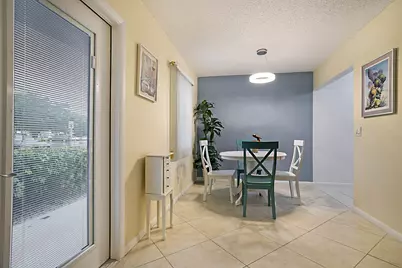 1023 Ellesmere B, Deerfield Beach, FL 33442 - Photo 7