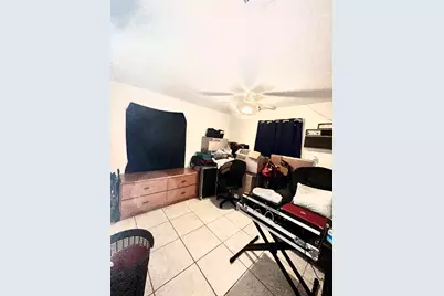 925 W 3rd Street, Riviera Beach, FL 33404 - Photo 13