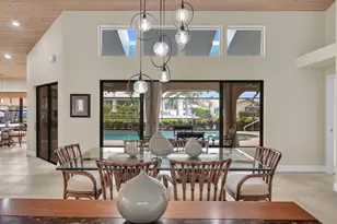 9067 SE Star Island Way, Hobe Sound, FL 33455 - Photo 11