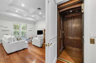 400 NE 69th Cir, Boca Raton, FL 33487 - Photo 9