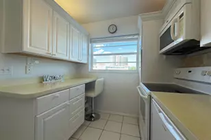 29 Yacht Club Dr, North Palm Beach, FL 33408 - Photo 11