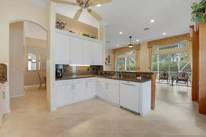 6554 Pavone Street, Lake Worth, FL 33467 - Photo 11