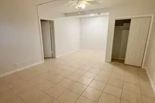 2017 NE 18th St, Fort Lauderdale, FL 33305 - Photo 17