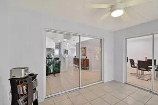 7910 Laina Ln, Boynton Beach, FL 33437 - Photo 25