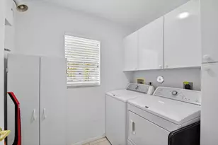 7910 Laina Ln, Boynton Beach, FL 33437 - Photo 41