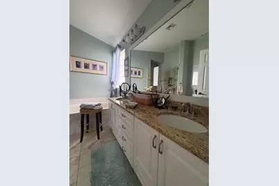 9815 Lemonwood Drive, Boynton Beach, FL 33437 - Photo 11