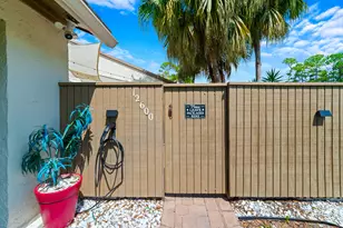 12600 Shady Pines Ct, Wellington, FL 33414 - Photo 3