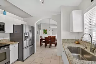 7910 Laina Ln, Boynton Beach, FL 33437 - Photo 9