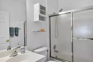 7910 Laina Ln, Boynton Beach, FL 33437 - Photo 35