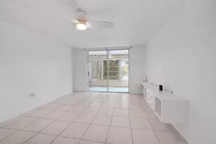 7100 NW 17th St, Plantation, FL 33313 - Photo 7
