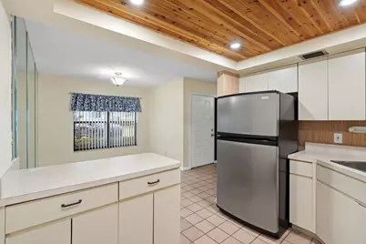 950 S Kanner Highway #402, Stuart, FL 34994 - Photo 11