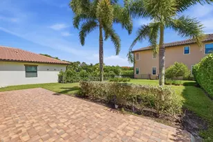 11760 Bayview Cir, Parkland, FL 33076 - Photo 51