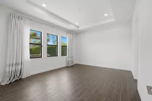 11760 Bayview Cir, Parkland, FL 33076 - Photo 5