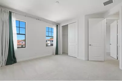 11760 Bayview Circle, Parkland, FL 33076 - Photo 9
