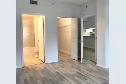 2803 Sarento Place #111, Palm Beach Gardens, FL 33410 - Photo 3
