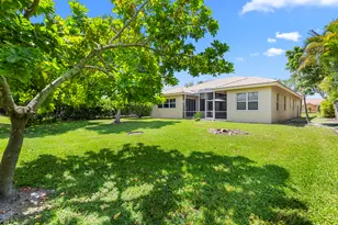 10555 Paso Fino Dr, Lake Worth, FL 33449 - Photo 3