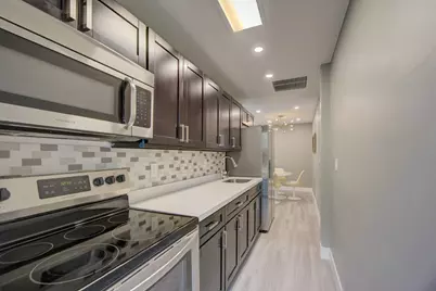1425 NE 26th Drive #1-2, Wilton Manors, FL 33334 - Photo 9