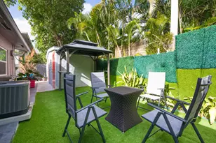 1425 NE 26th Dr, Wilton Manors, FL 33334 - Photo 17