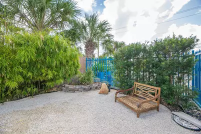 1425 NE 26th Drive #1-2, Wilton Manors, FL 33334 - Photo 21