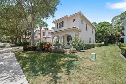 455 Pumpkin Drive, Palm Beach Gardens, FL 33410 - Photo 3