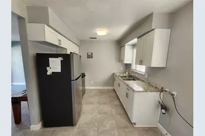 942 NW 12th Street, Fort Lauderdale, FL 33311 - Photo 11