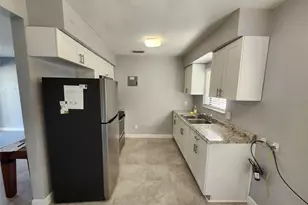 942 NW 12th St, Fort Lauderdale, FL 33311 - Photo 11