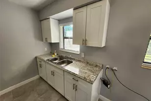 942 NW 12th St, Fort Lauderdale, FL 33311 - Photo 13