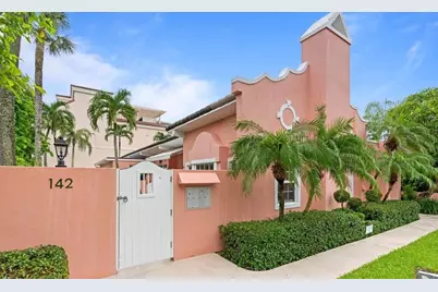 142 Peruvian Avenue #102, Palm Beach, FL 33480 - Photo 1