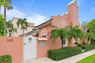 142 Peruvian Ave, Palm Beach, FL 33480 - Photo 1