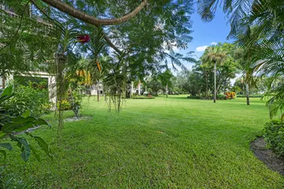13362 Polo Road W #B102, Wellington, FL 33414 - Photo 29