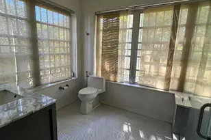 175 SW 25th Rd, Miami, FL 33129 - Photo 5