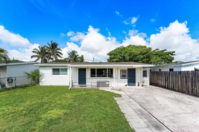707 S Broadway, Lantana, FL 33462 - Photo 1