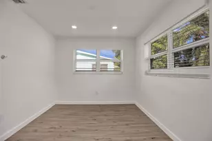 30 NE 139th St, Miami, FL 33161 - Photo 35