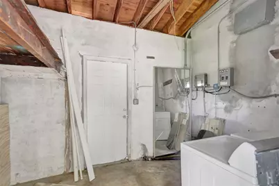 30 NE 139th Street, Miami, FL 33161 - Photo 47