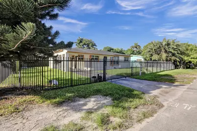 30 NE 139th Street, Miami, FL 33161 - Photo 3