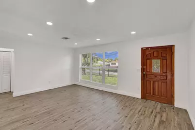 30 NE 139th Street, Miami, FL 33161 - Photo 13
