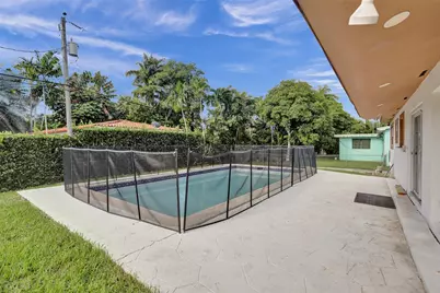 30 NE 139th Street, Miami, FL 33161 - Photo 57