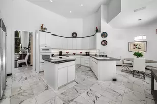 1697 Mayacoo Lakes Blvd, West Palm Beach, FL 33411 - Photo 19