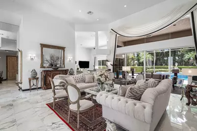 1697 Mayacoo Lakes Boulevard, West Palm Beach, FL 33411 - Photo 9