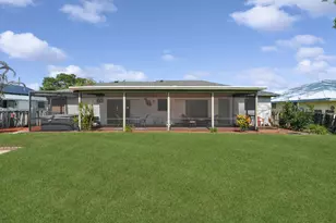 2526 SE Perugia St, Port Saint Lucie, FL 34952 - Photo 29
