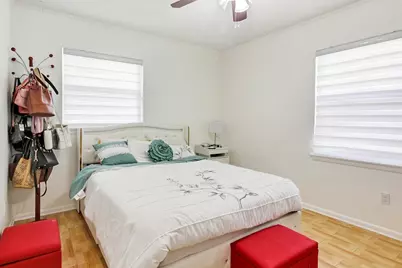 220 Davis Road, Palm Springs, FL 33461 - Photo 17