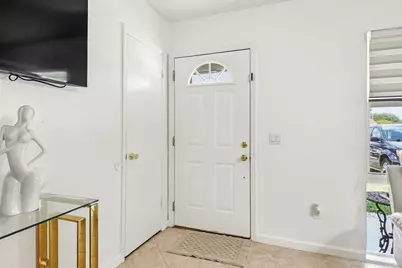 220 Davis Road, Palm Springs, FL 33461 - Photo 7