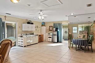 2016 Joy-Rene Ln, North Palm Beach, FL 33408 - Photo 19