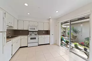 2016 Joy-Rene Ln, North Palm Beach, FL 33408 - Photo 15
