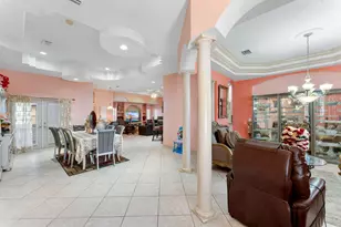 534 SW Halifax Ave, Port Saint Lucie, FL 34953 - Photo 13