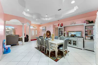 534 SW Halifax Avenue, Port Saint Lucie, FL 34953 - Photo 13