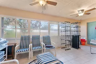 534 SW Halifax Ave, Port Saint Lucie, FL 34953 - Photo 15