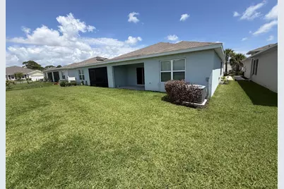 845 Persimmon Place, Fort Pierce, FL 34981 - Photo 5