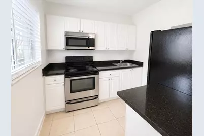 701 SW 14th Avenue #2, Fort Lauderdale, FL 33312 - Photo 3