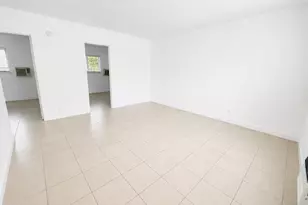 701 SW 14th Ave, Fort Lauderdale, FL 33312 - Photo 5